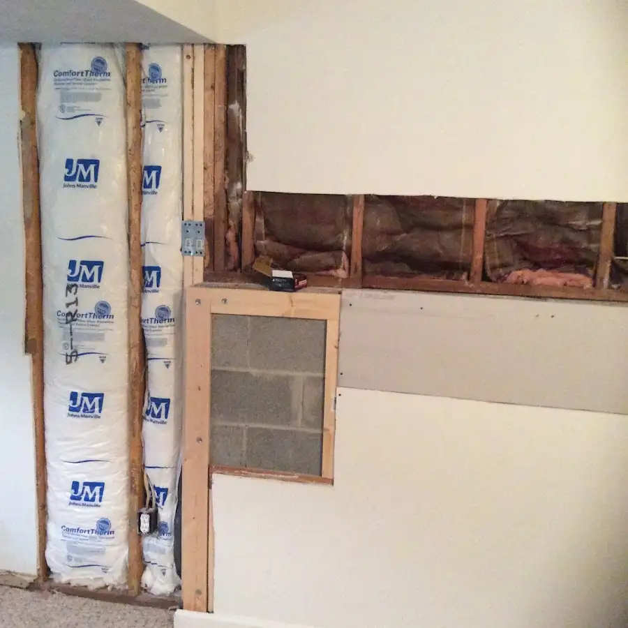 Wall insulation replacement during Structural Drying in Hurricane